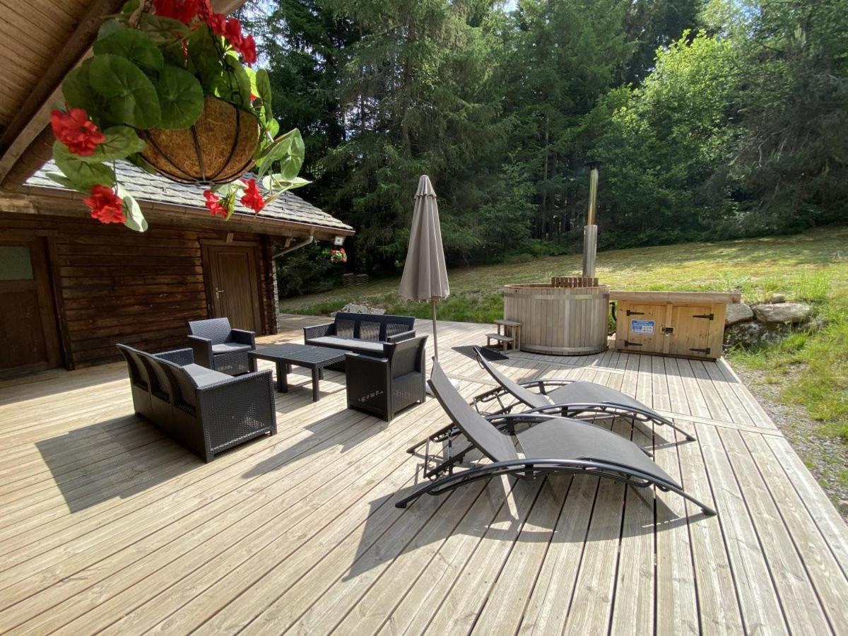 Le Fishing Lodge Chalet En Bois Avec Bain Nordique ラ・ブレス エクステリア 写真