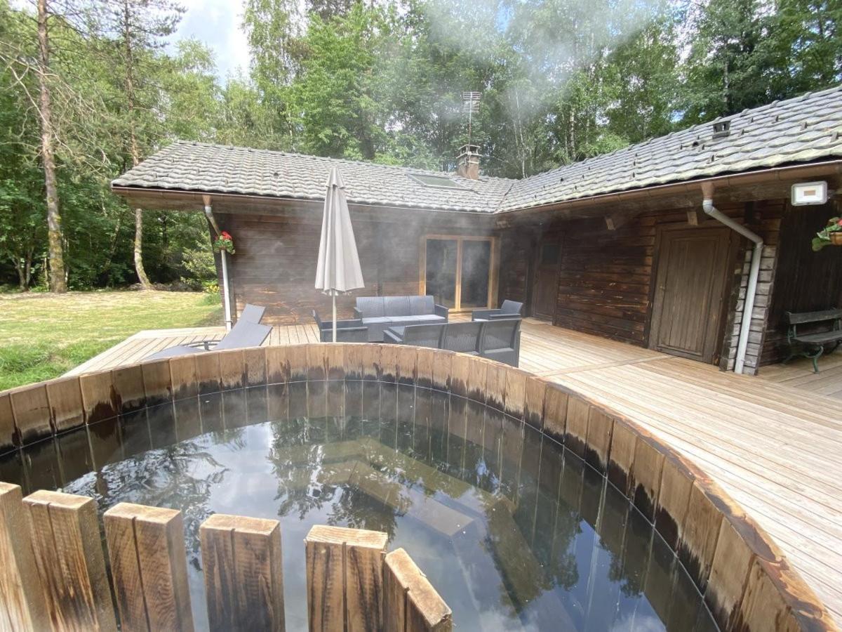 Le Fishing Lodge Chalet En Bois Avec Bain Nordique ラ・ブレス エクステリア 写真