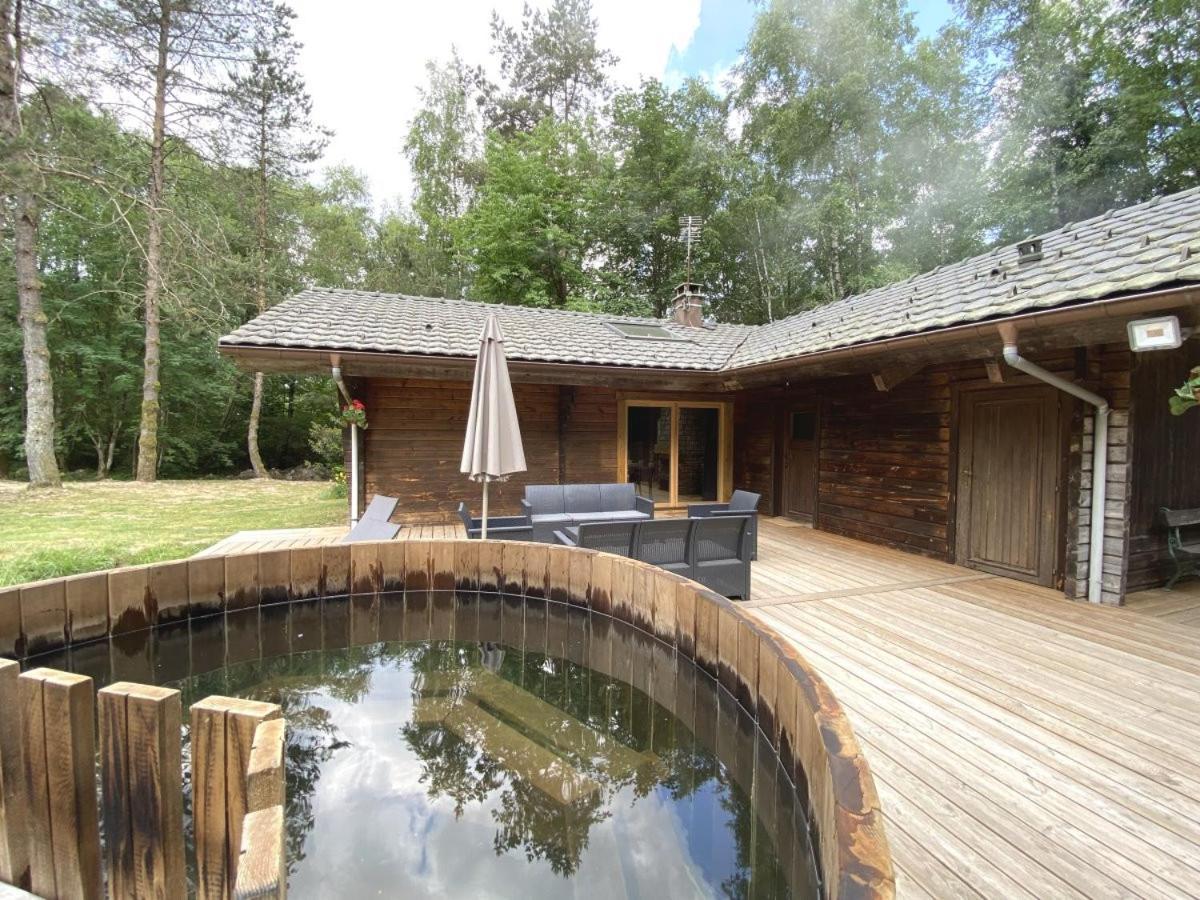 Le Fishing Lodge Chalet En Bois Avec Bain Nordique ラ・ブレス エクステリア 写真