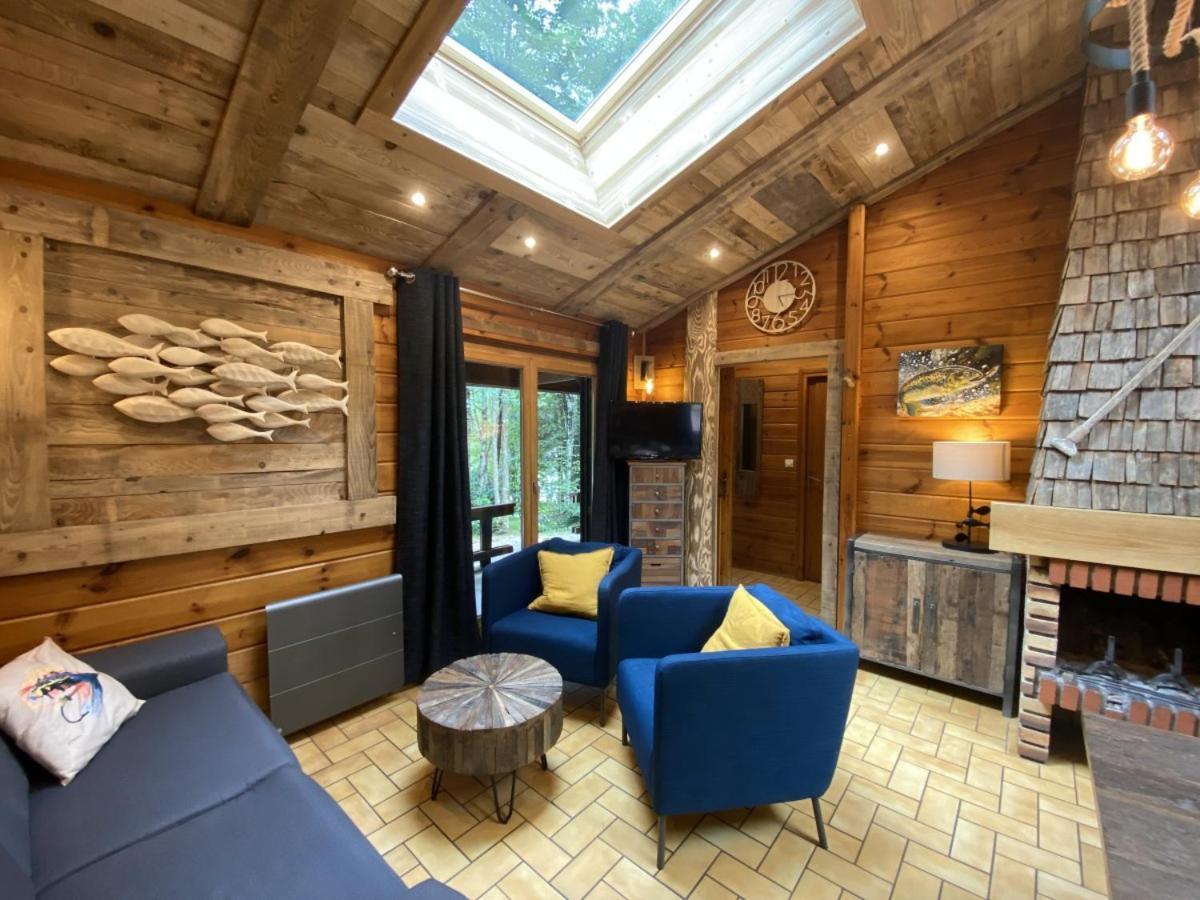 Le Fishing Lodge Chalet En Bois Avec Bain Nordique ラ・ブレス エクステリア 写真