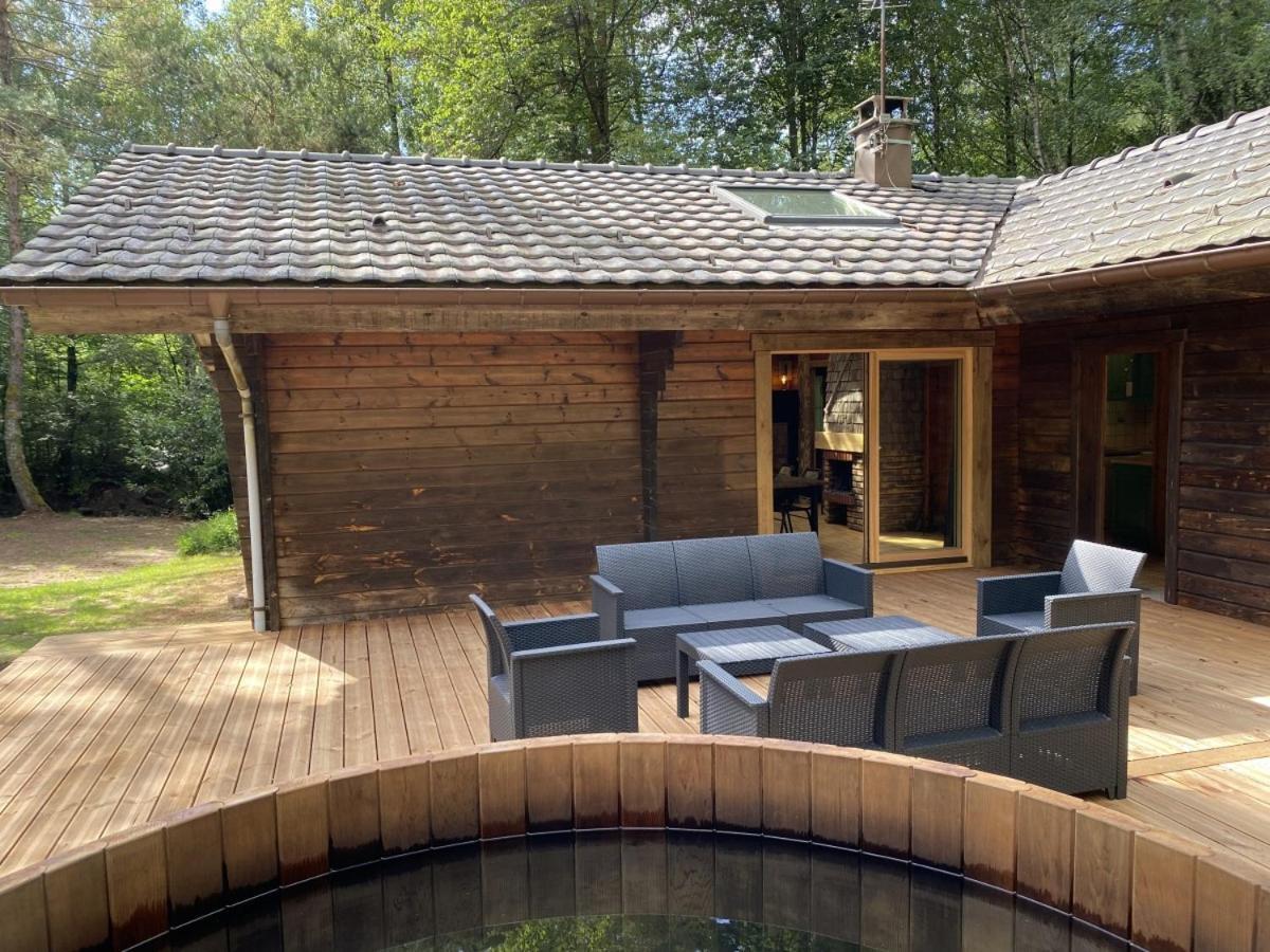 Le Fishing Lodge Chalet En Bois Avec Bain Nordique ラ・ブレス エクステリア 写真