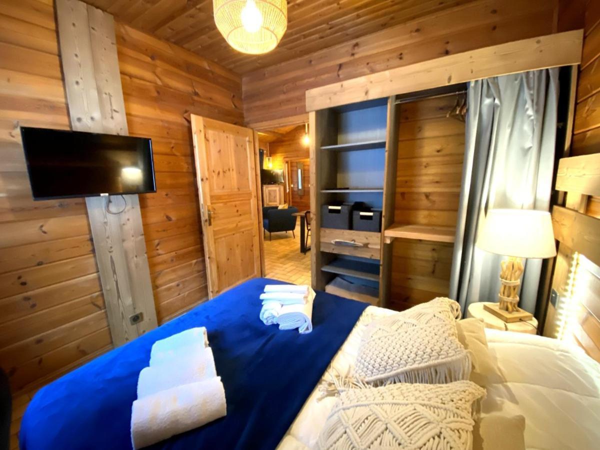 Le Fishing Lodge Chalet En Bois Avec Bain Nordique ラ・ブレス エクステリア 写真