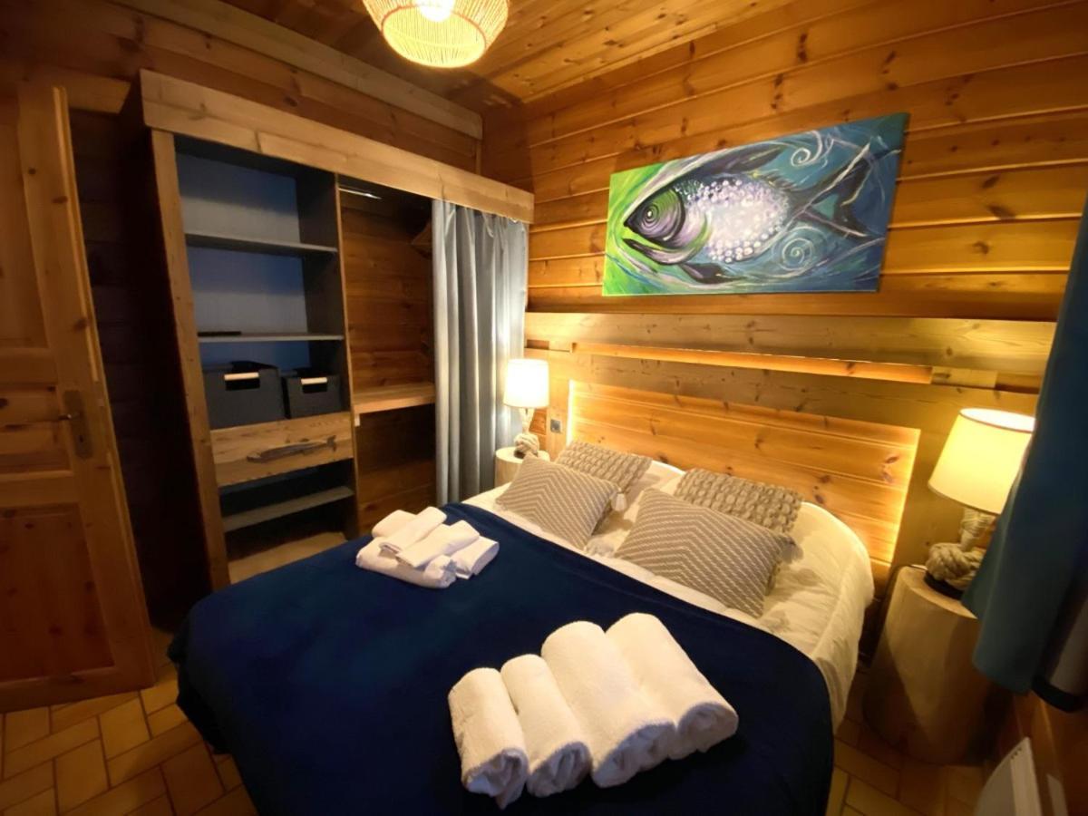 Le Fishing Lodge Chalet En Bois Avec Bain Nordique ラ・ブレス エクステリア 写真